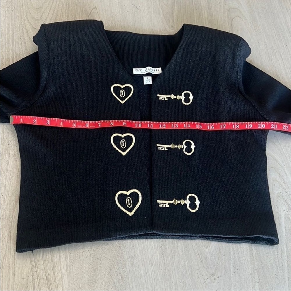 St. John Ladies Black Blazer with Heart and Key Accents - Picture 5 of 7